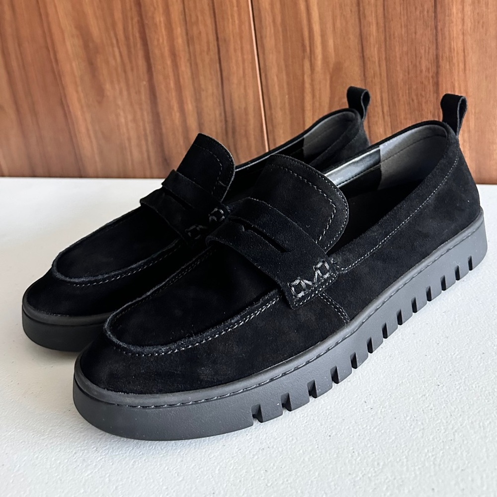 Vionic Uptown Loafer - black suede Size 11 - Picture 2 of 15